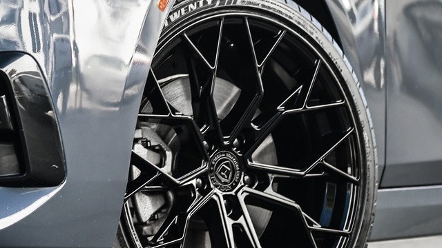 Dolce Performance Wheels lifestyle image