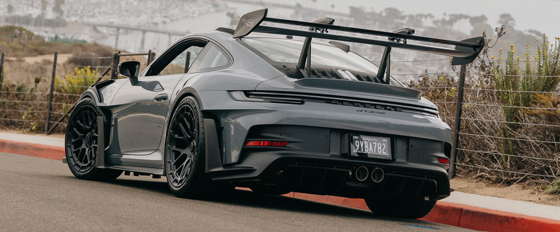Porsche 911 GT3 RS on staggered wheels