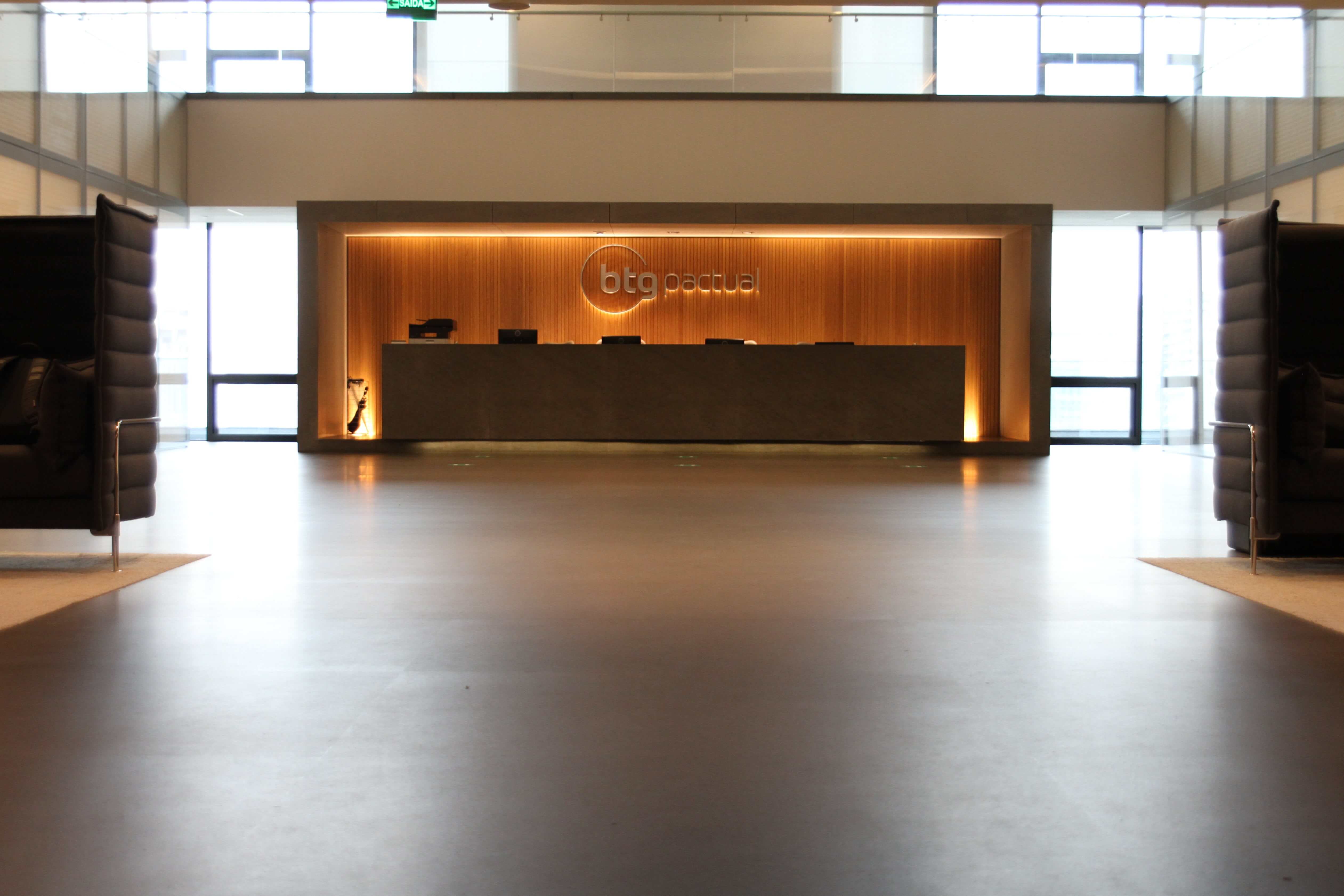 Hall de entrada do BTG Pactual