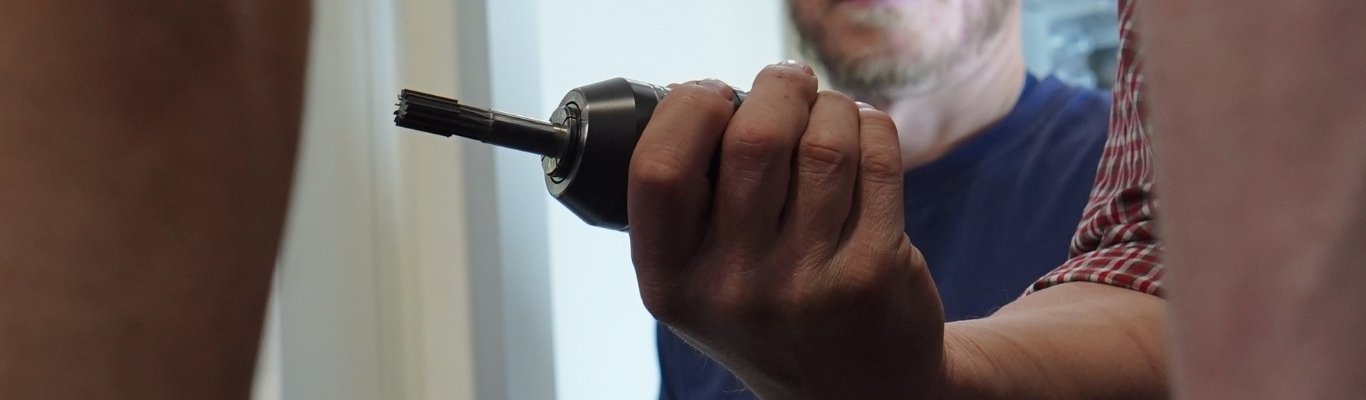 How-do-I-know-if-a-custom-tool-is-right-for-my-application_-3