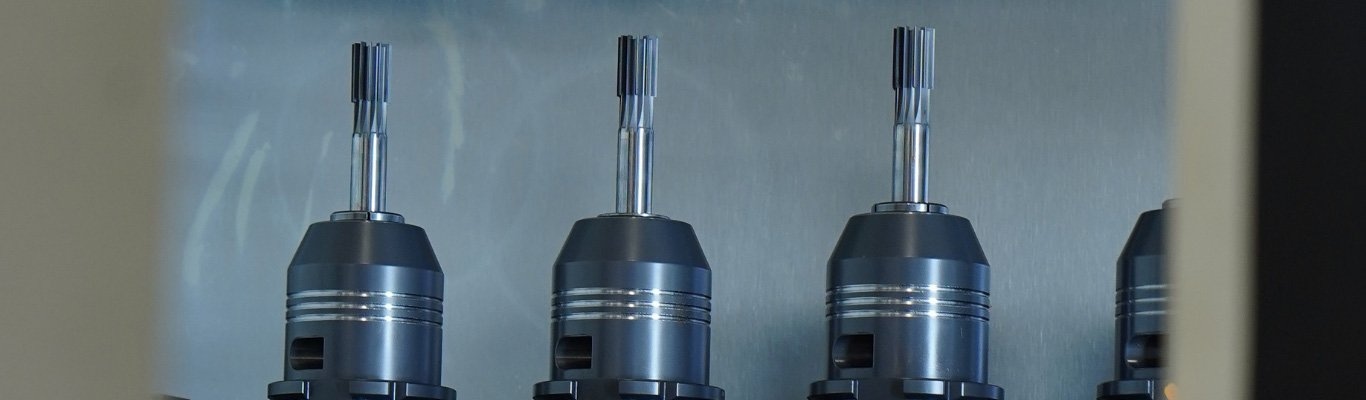 What-are-the-best-methods-for-tool-handling_-