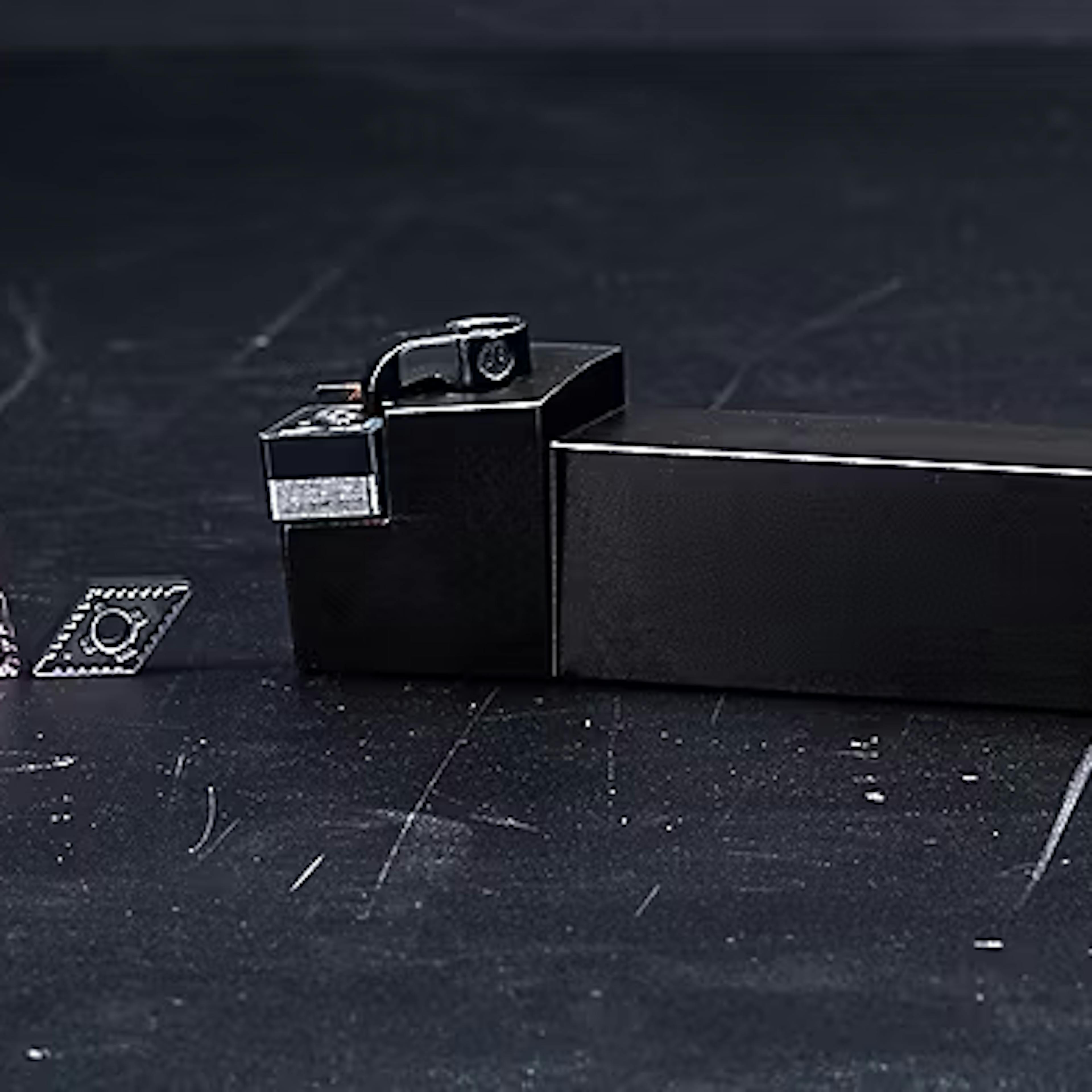 WIDIA indexable turning tool and insert for internal and external machining