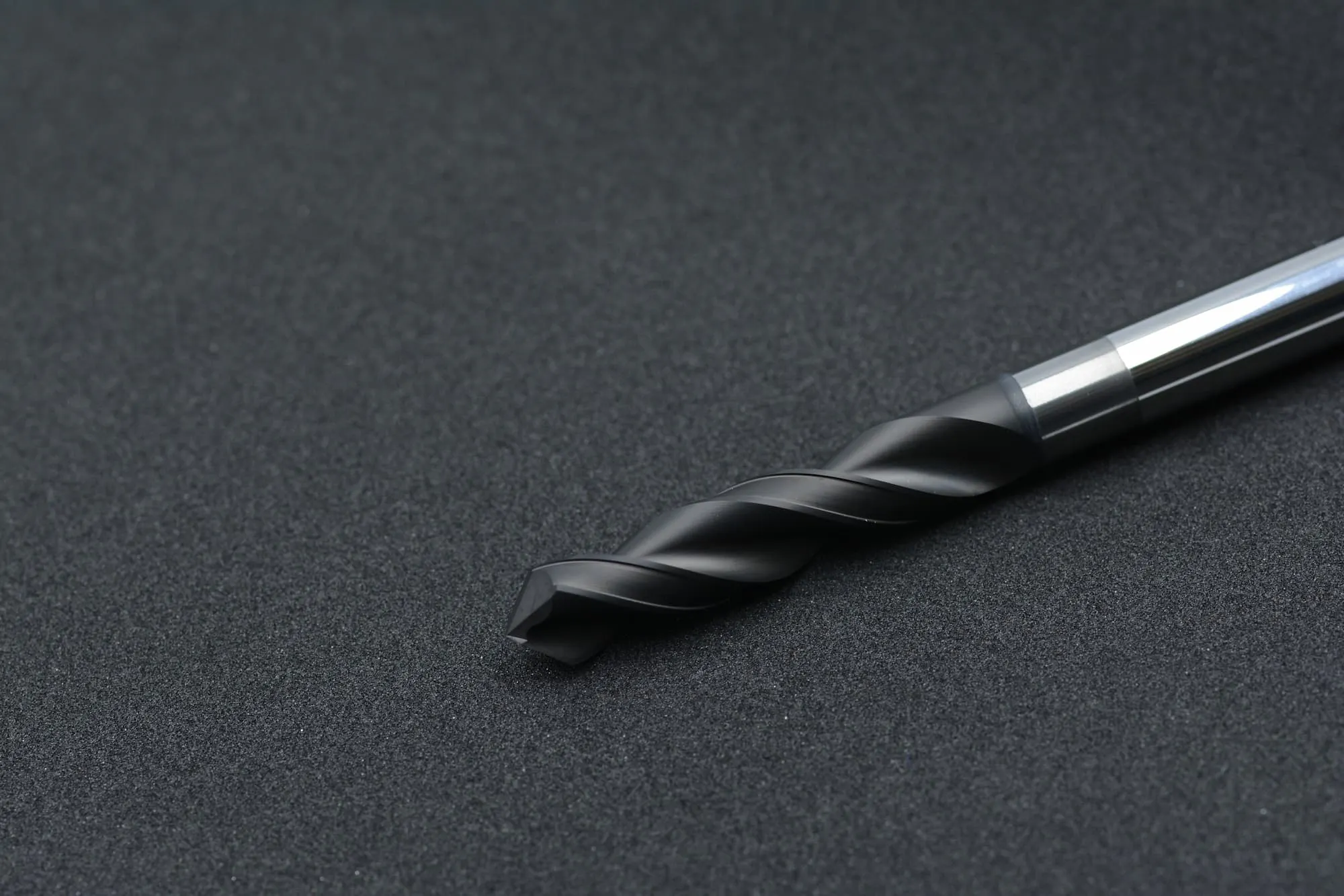 Single exactaform drill bit