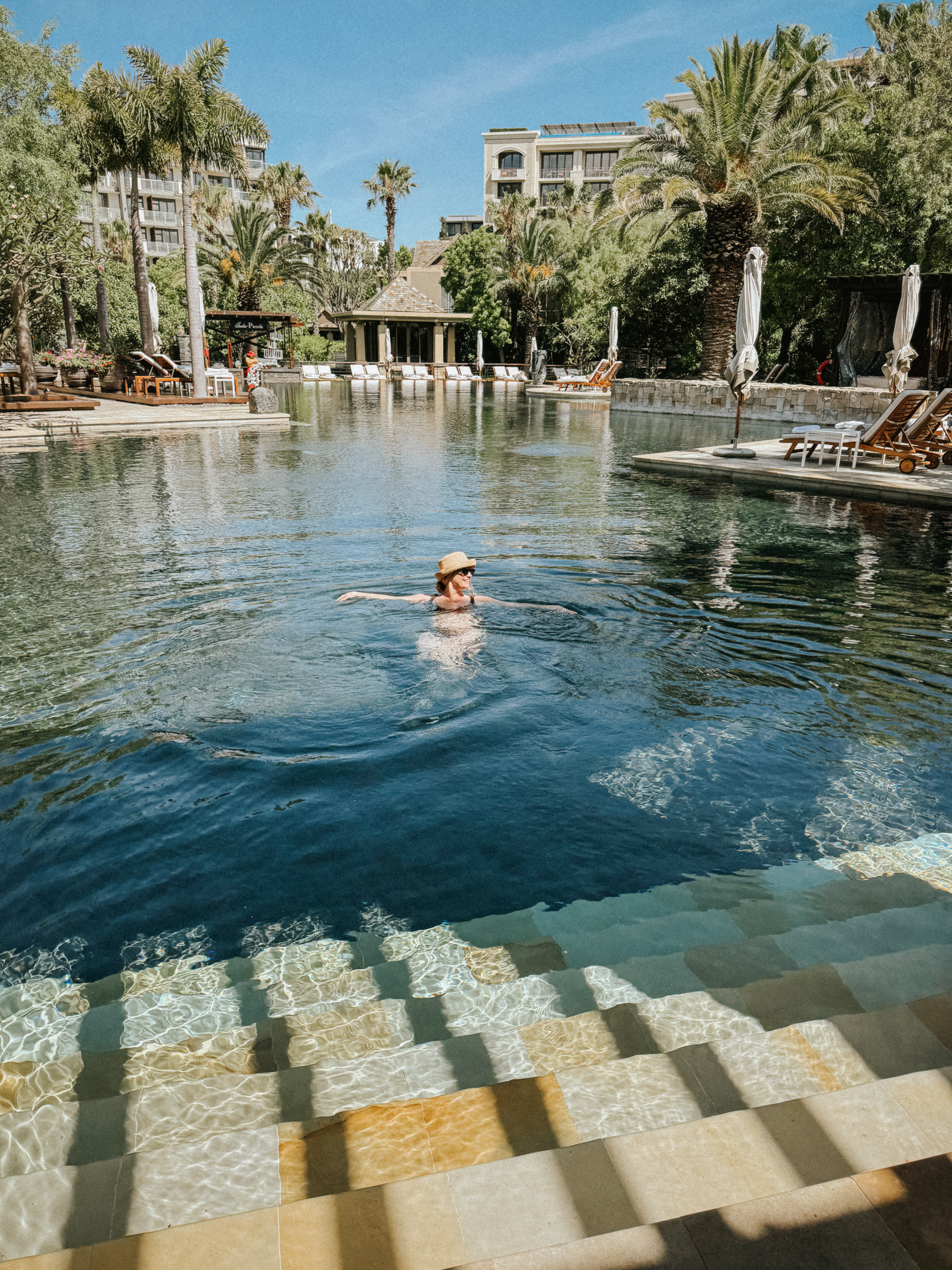 Cape Town (and Surrounds) with Cariba Heine