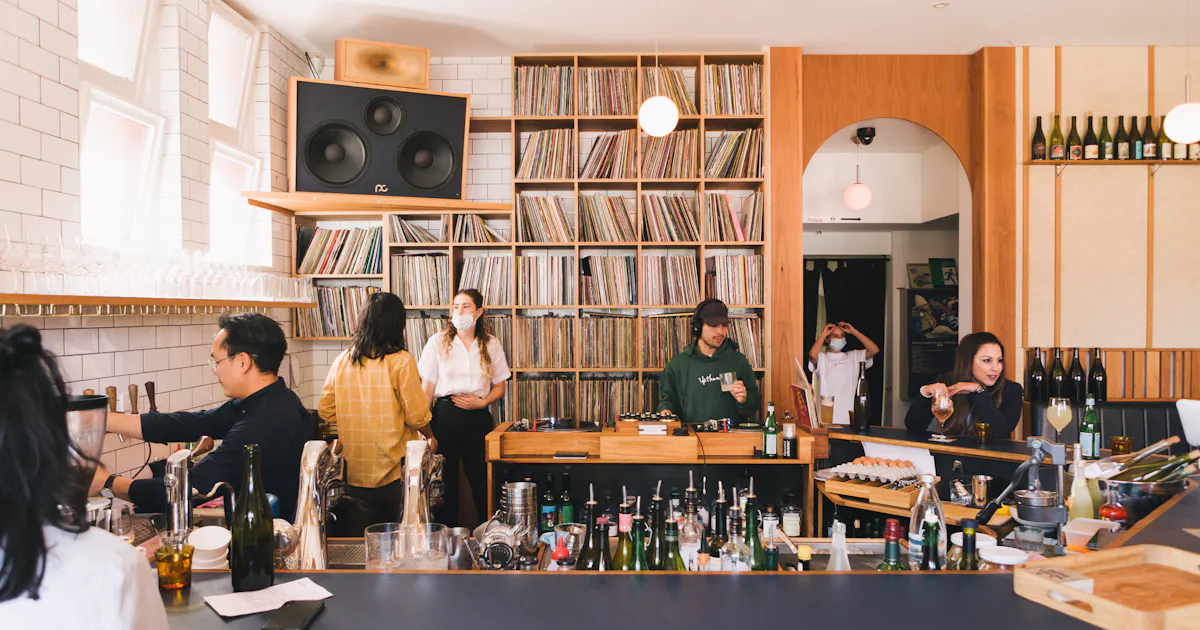 Waxflower Exceptional ALIEN waxflower-exceptional-alien