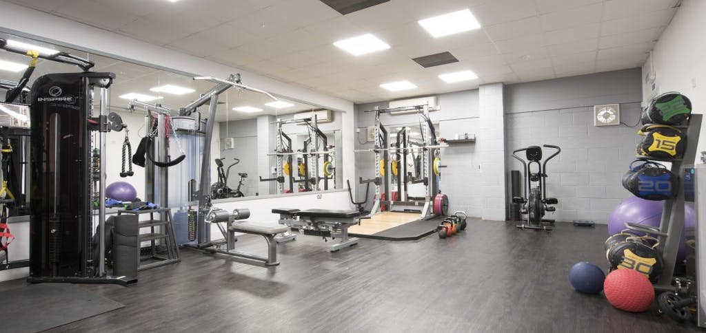 Exercise equipment in the Exclusive Fitness gym