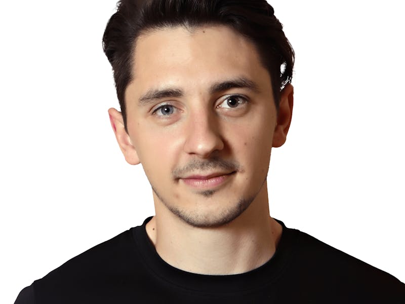 Leon Baker - Senior Trainer