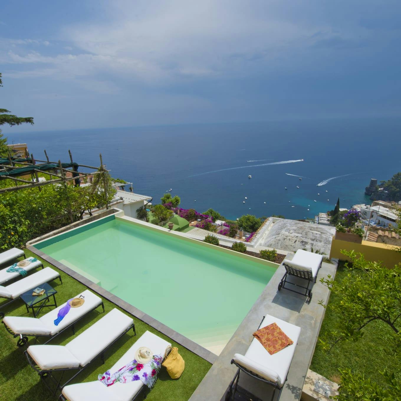 Amalfi Coast, Italy | Luxury Villas with Exclusive Resorts