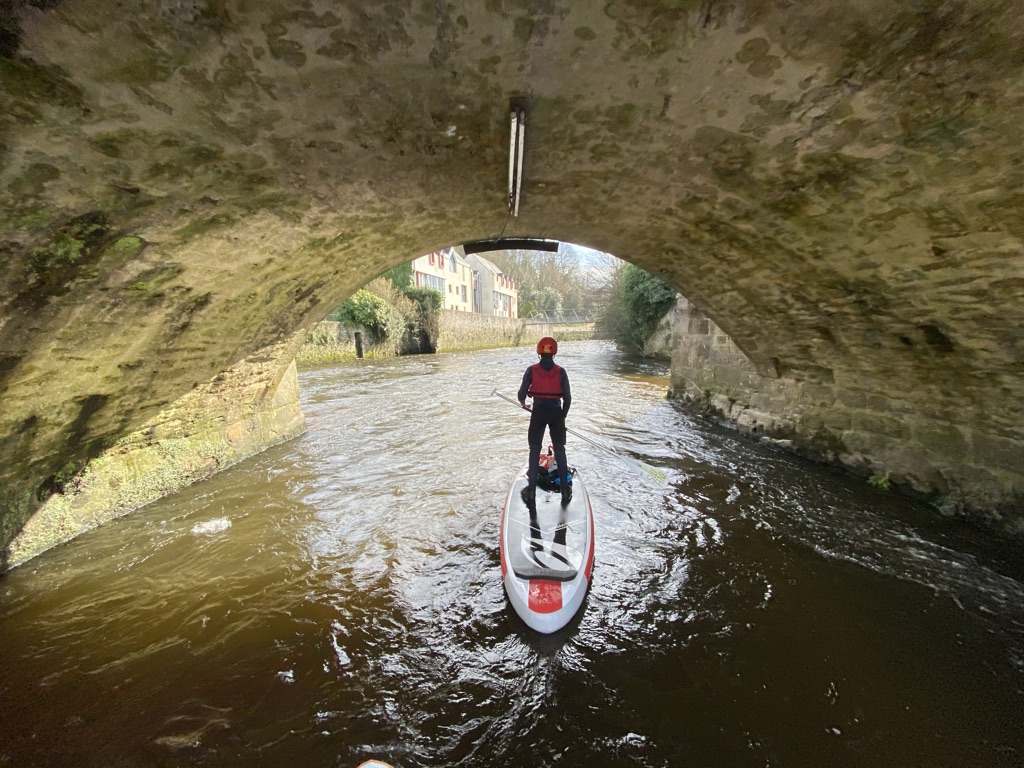 Sous le Pont Fleuri