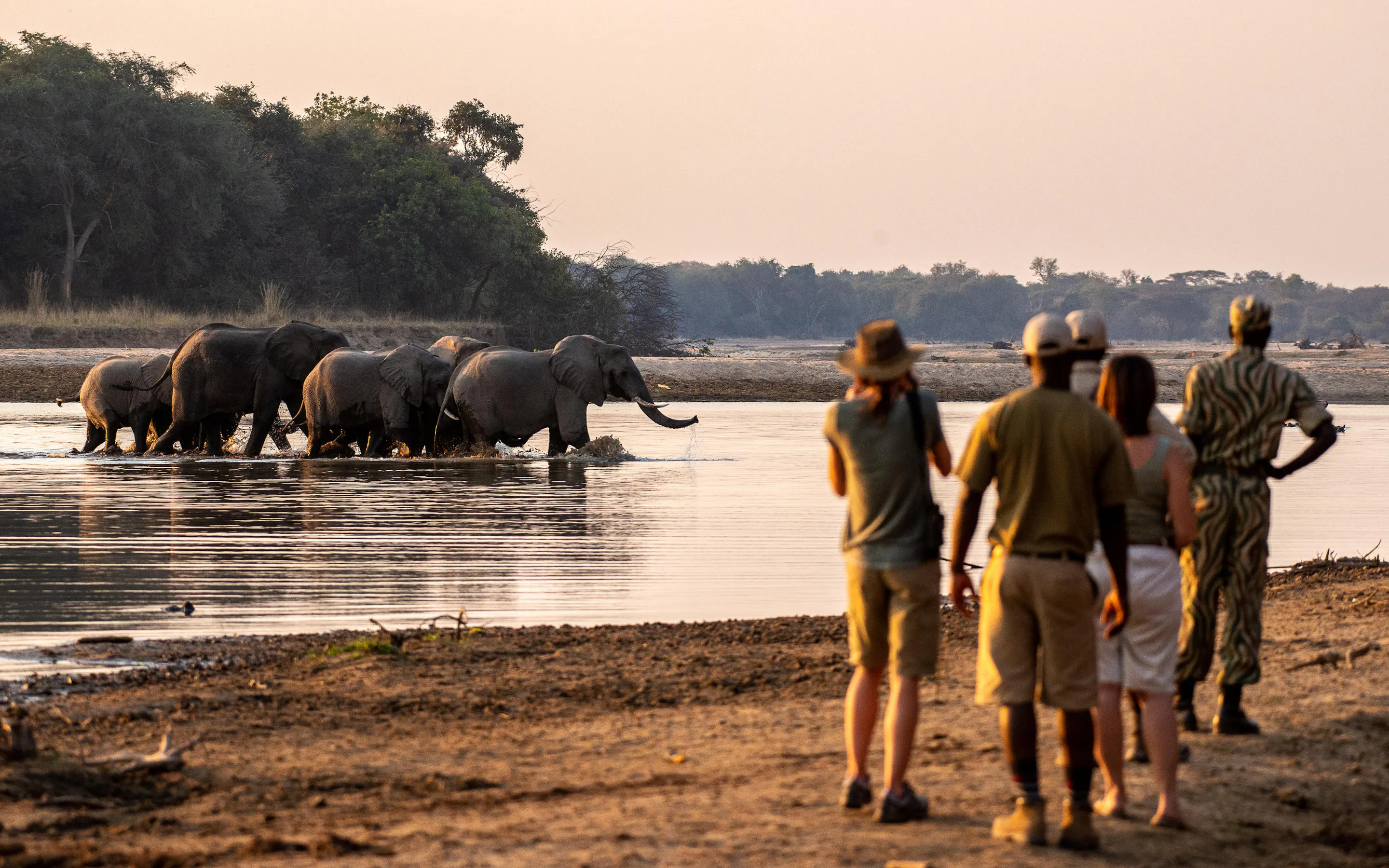 Zambia Takwela Camp Luangwa River