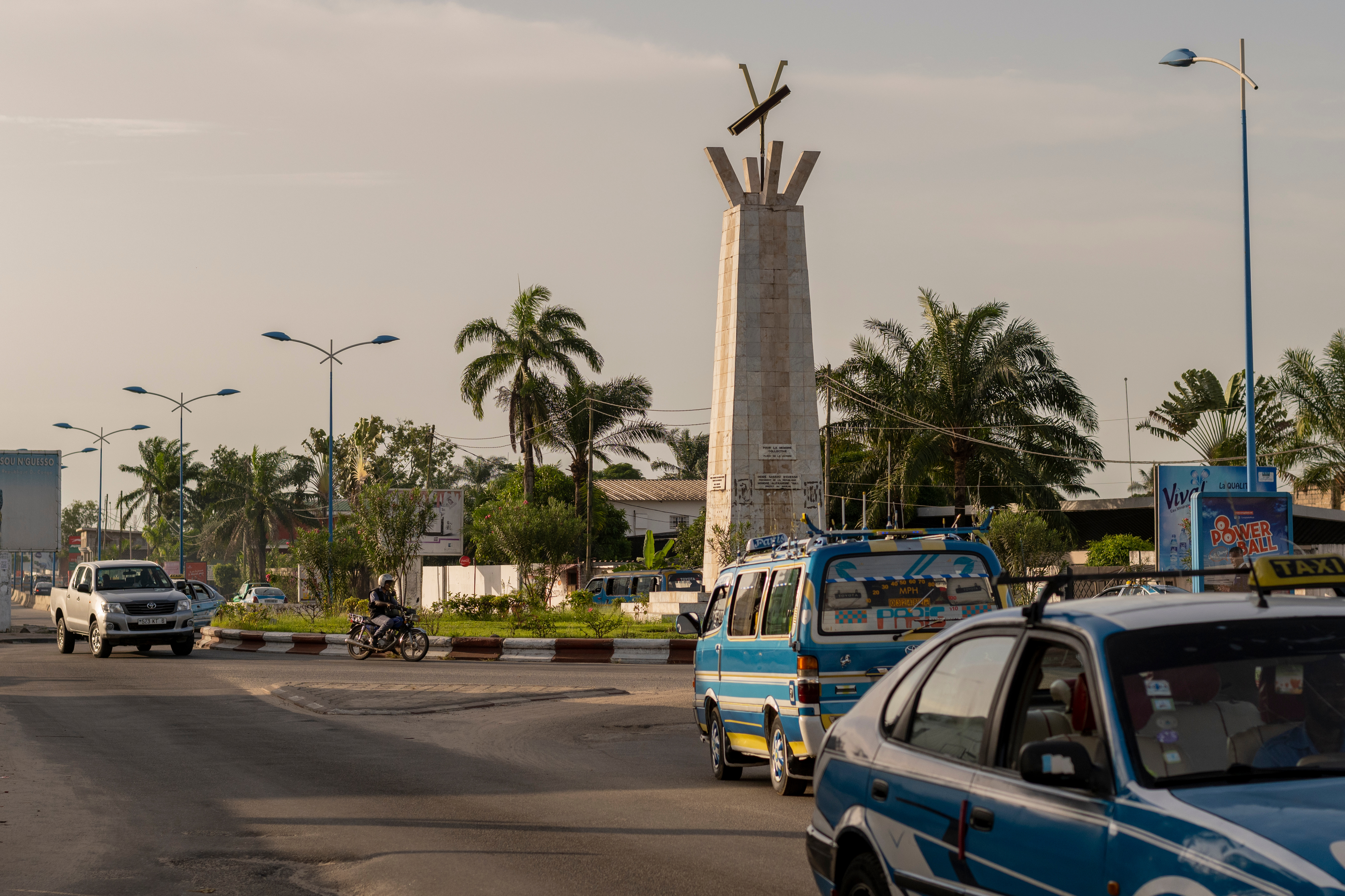 Monument and roundabout traffic scene in Brazzaville, Republic of the Congo