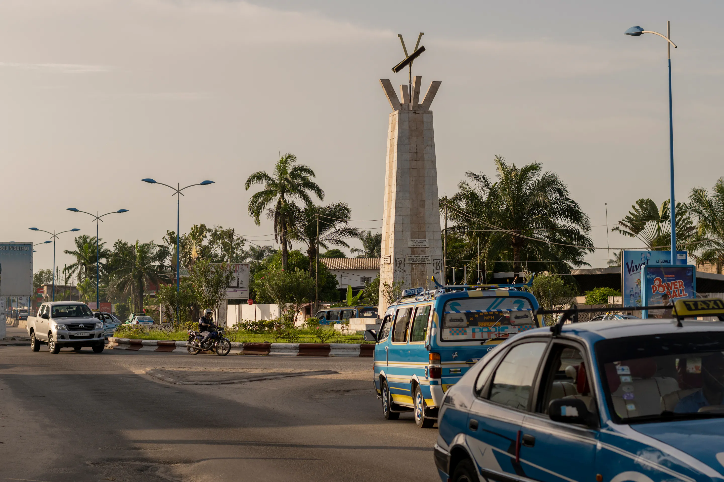 Monument and roundabout traffic scene in Brazzaville, Republic of the Congo