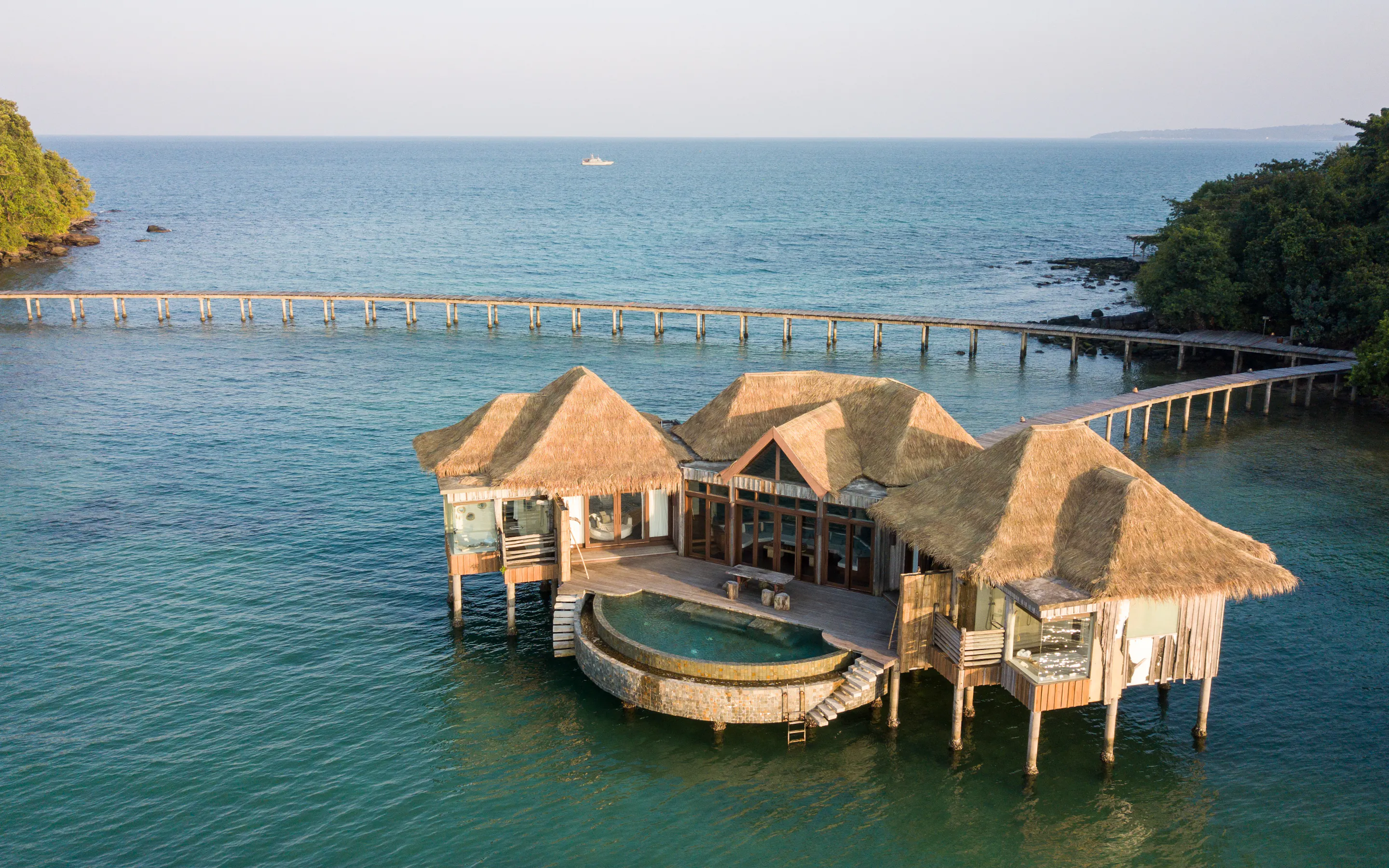 villa above the ocean with swimming pool