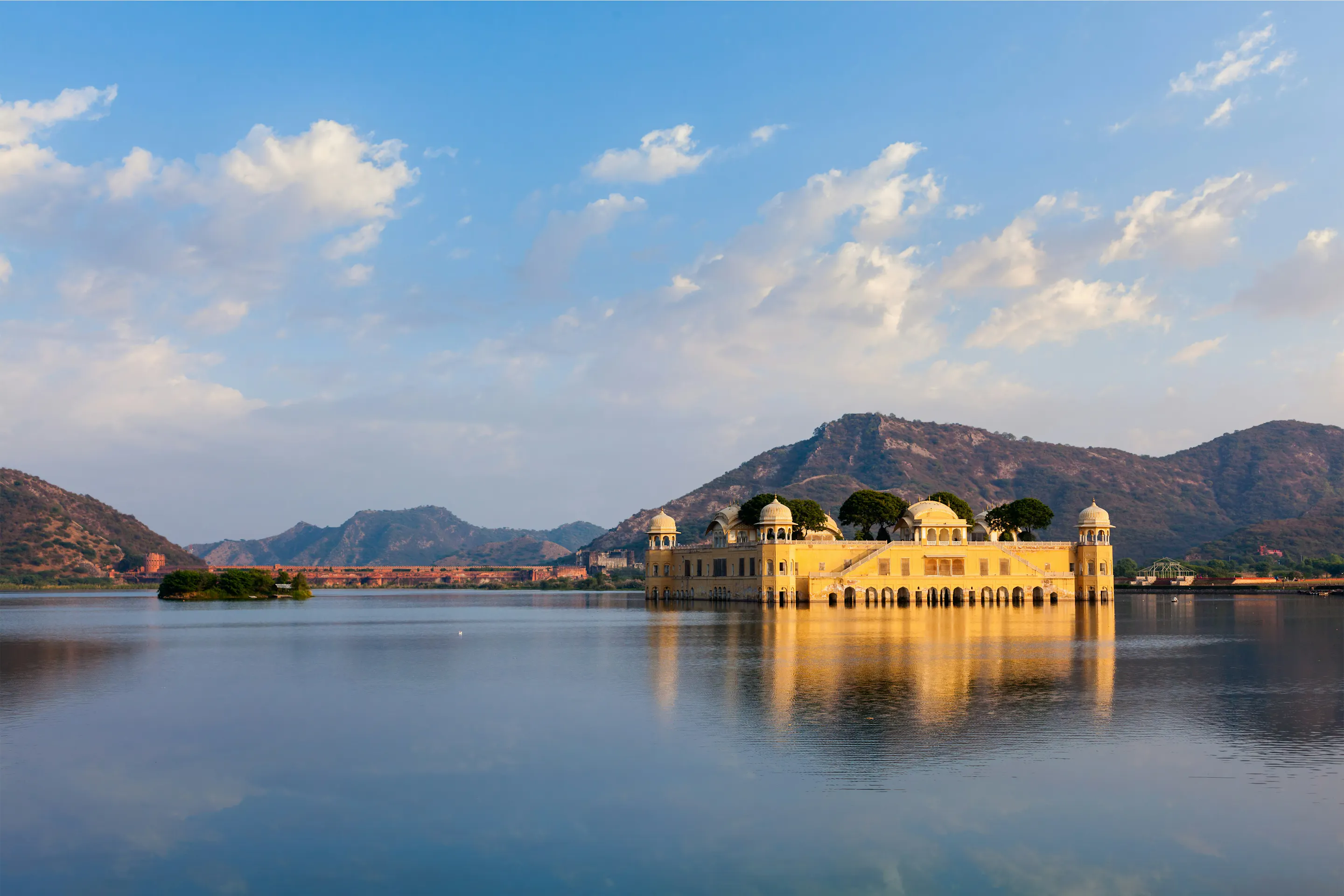 Jal Mahal Water Palace reflected in Man Sagar Lake, Jaipur