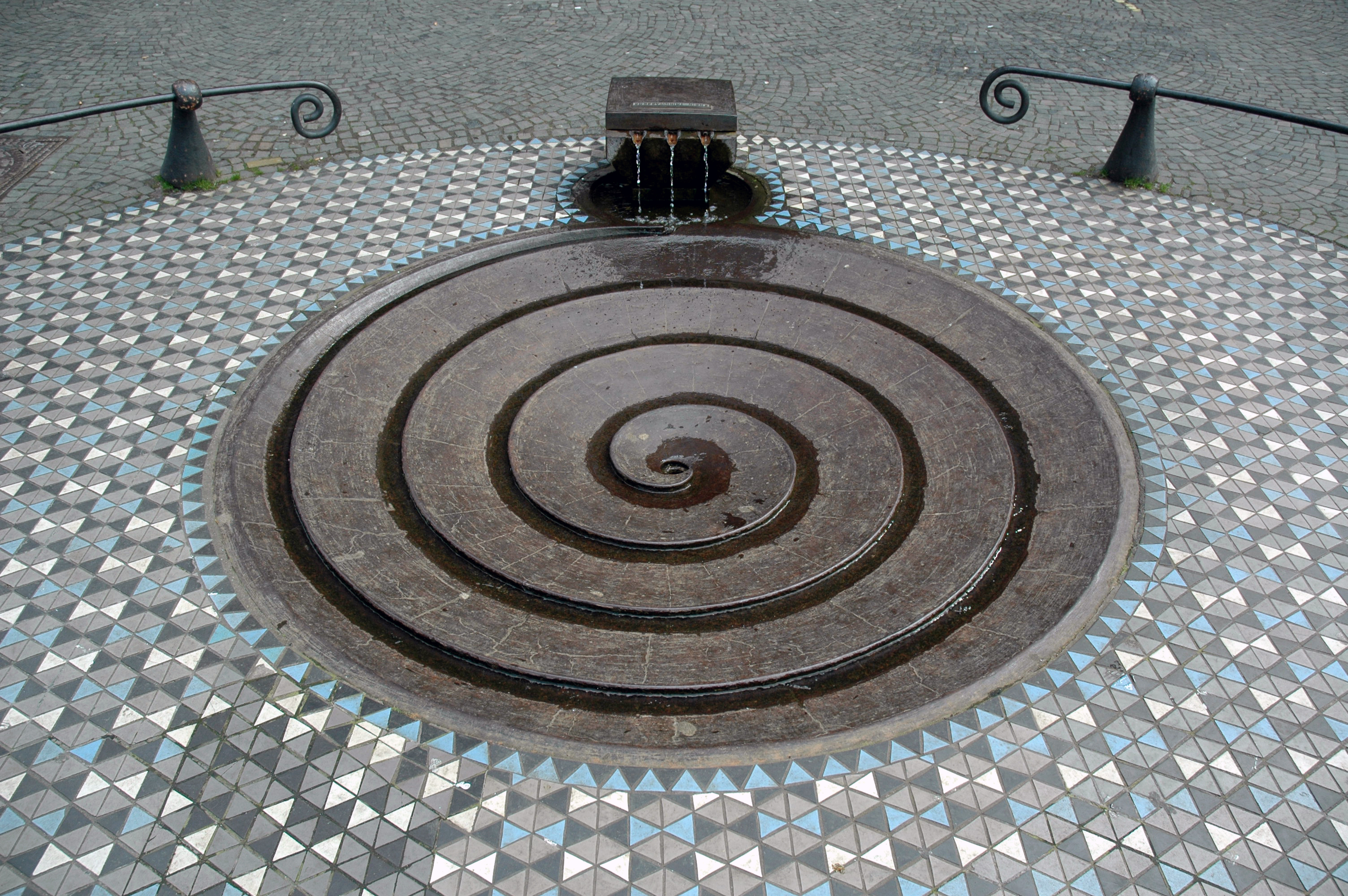 Spiralbrunnen