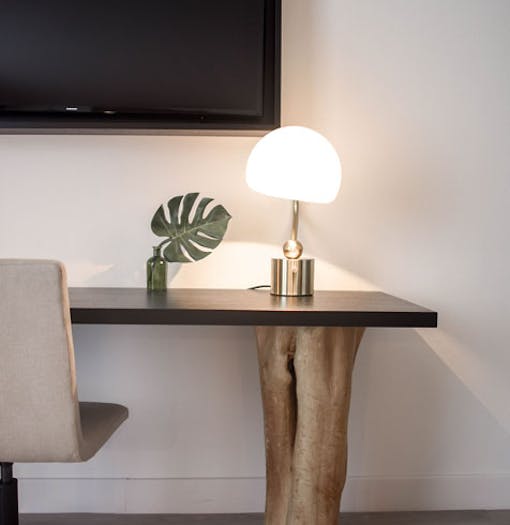 table desk interior design