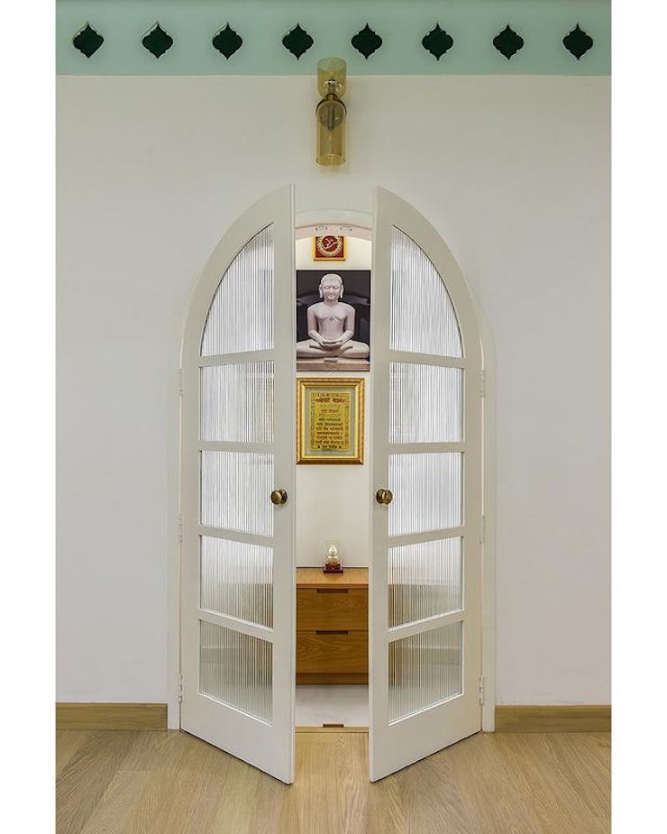 serene Bengali Thakur Ghar Design