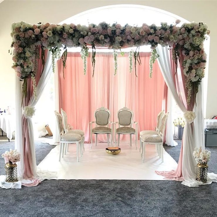 Pastel stage