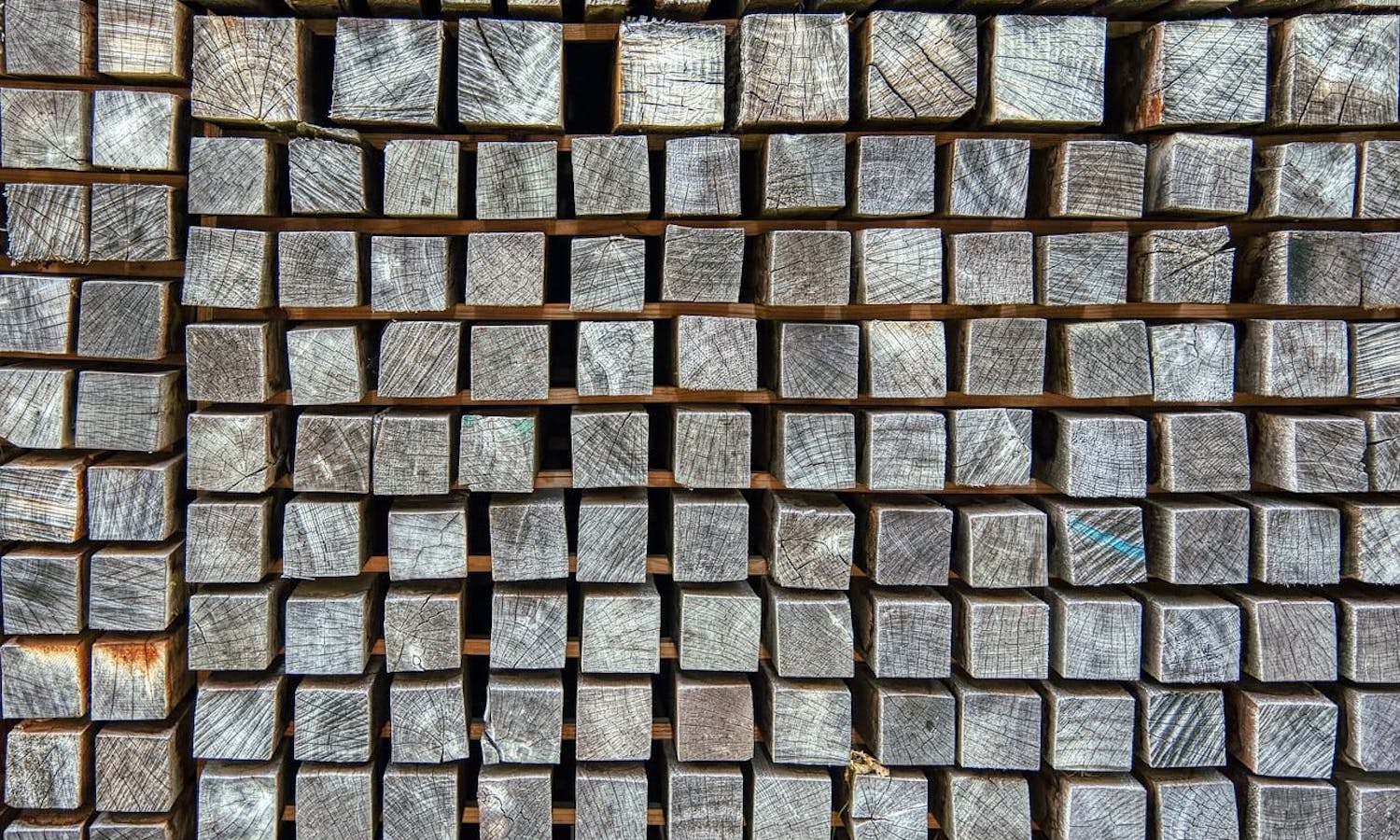 Stacked Wood Image by Gabriele Lässer from Pixabay