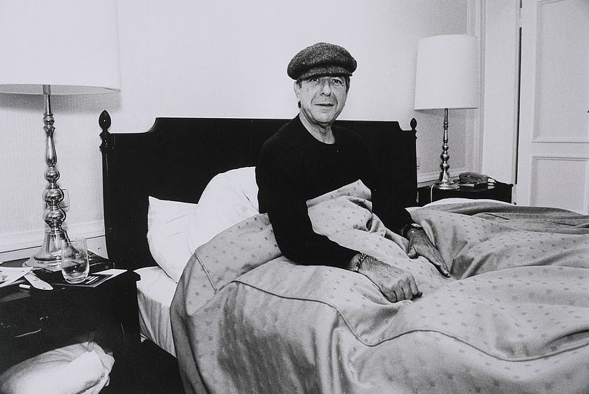 @ 'Leonard Cohen erkältet im Bett' - Jürgen Joost, 1993