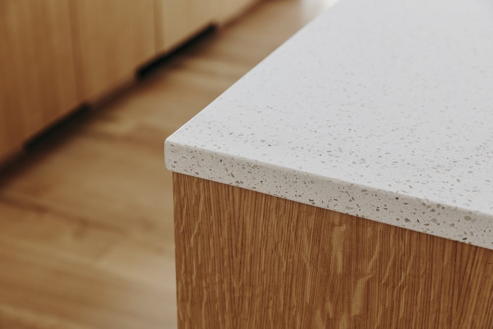 what color quartz goes with oak cabinets and stainless appliances how to pair kitchen countertops and cabinets what color quartz goes with oak cabinets and stainless appliances how to pair kitchen countertops and cabinets