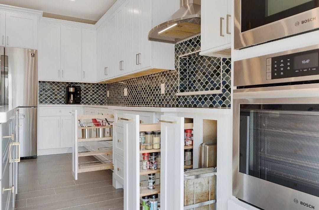 12 Tips for Maximizing Space in Small Kitchens