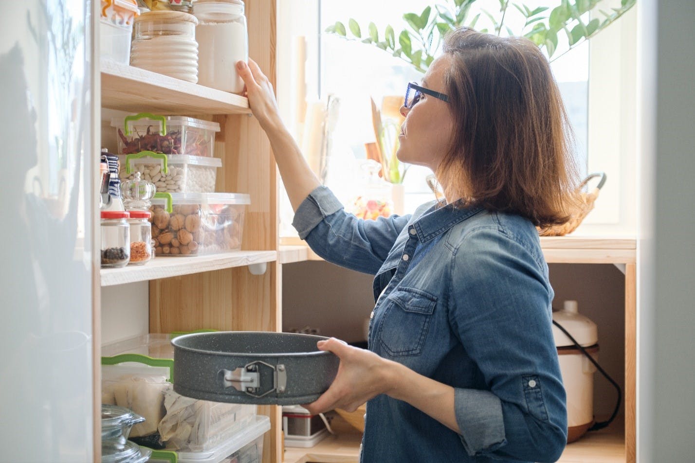 open-shelf pantry