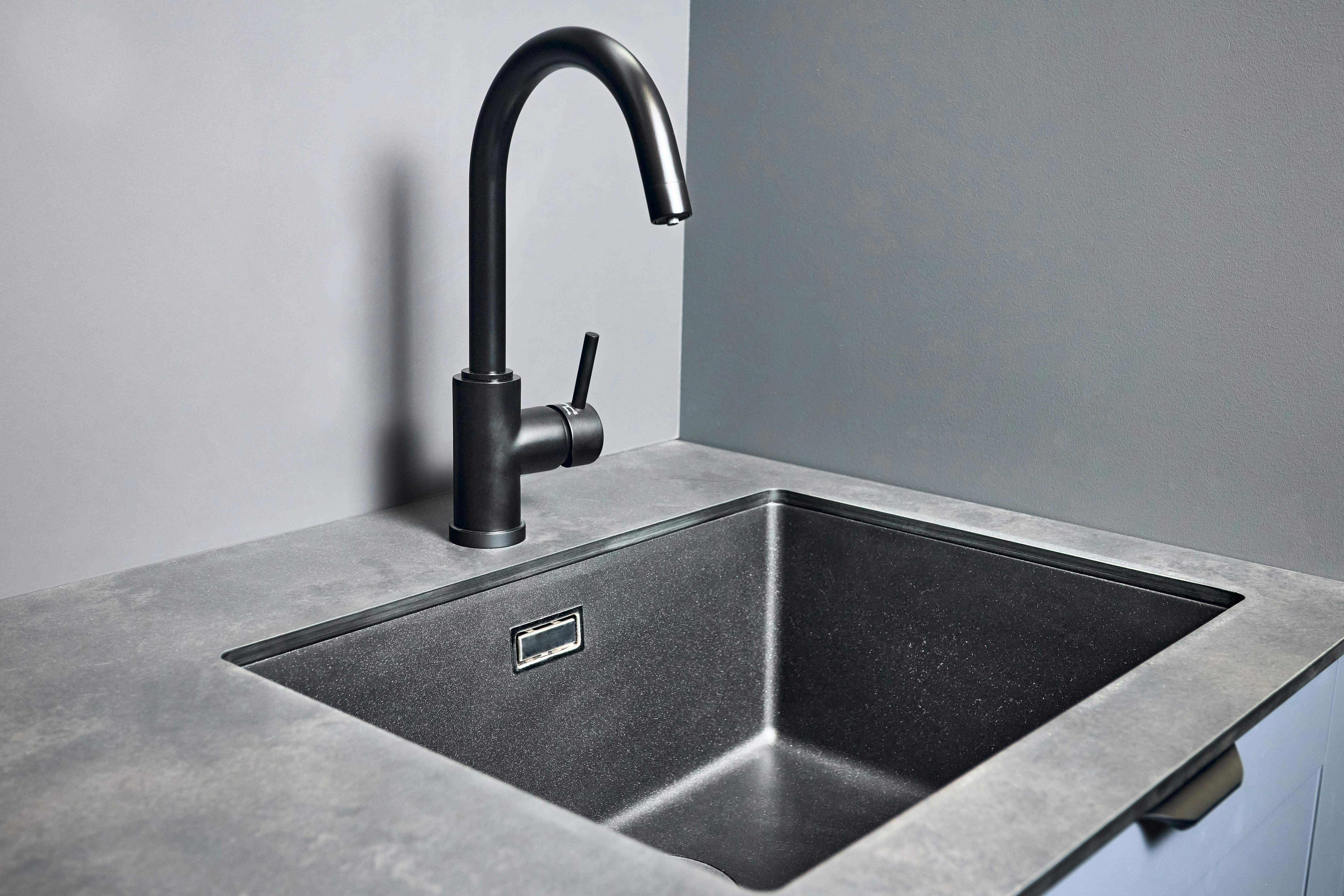 single bowl sinks