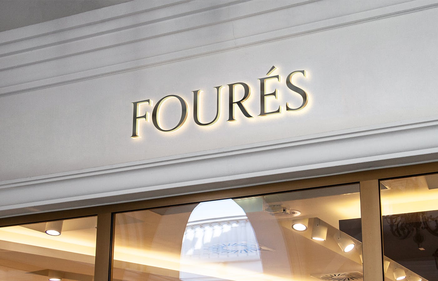 Fourès