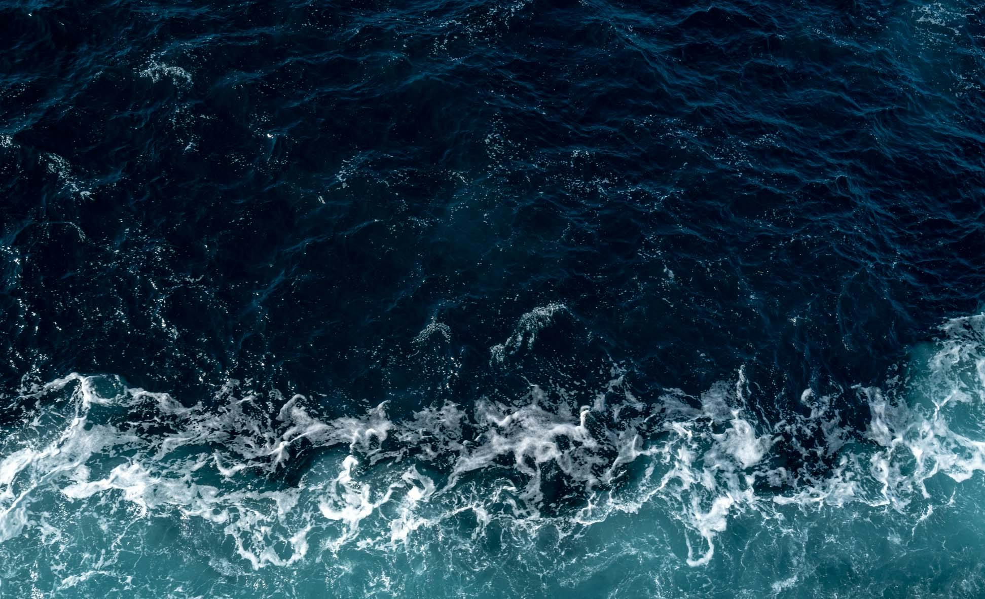 Ocean waves and currents