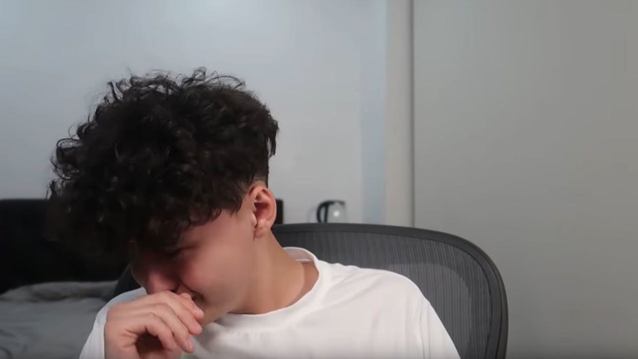 Watch Fortnite esports pro break down after being banned for cheating