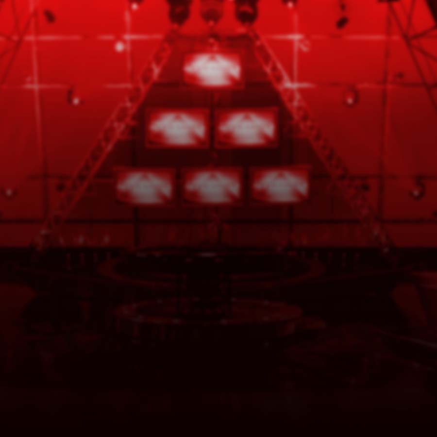 game-100,000 Pyramid-background