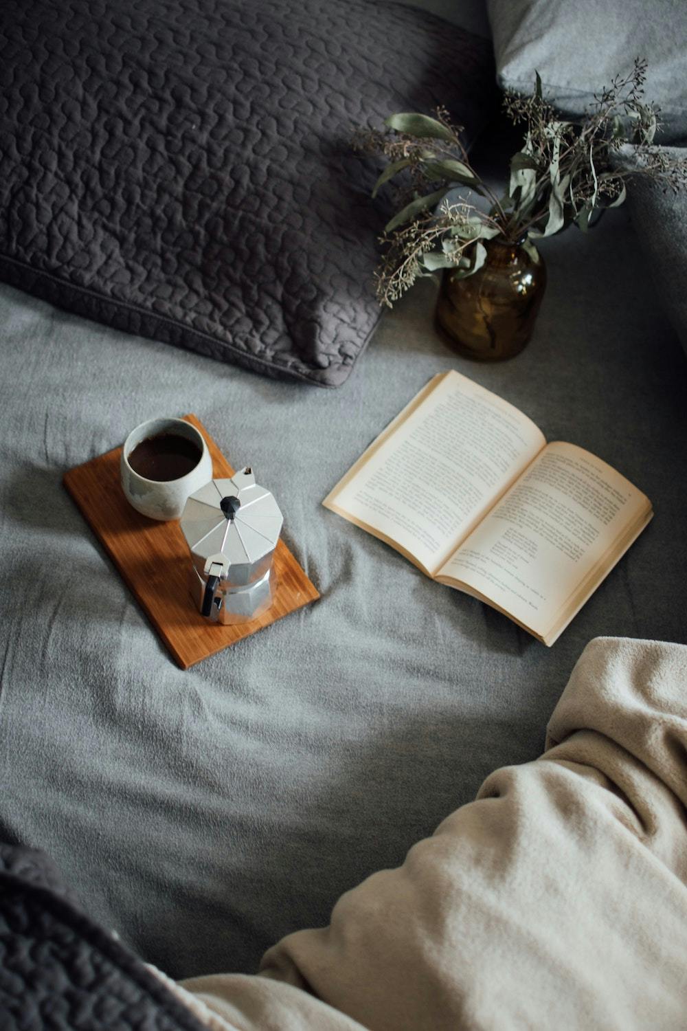 Sleep Hygiene Checklist: Set up a bedtime routine.