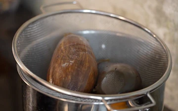 Omelette d'aubergine et haché Féroce — étape 1