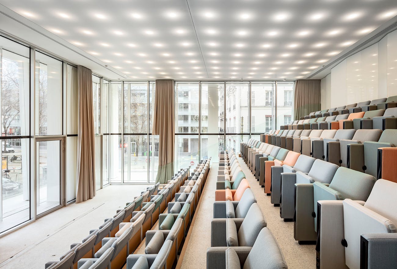 Grand Central Saint-Lazare, Paris, France, 2019