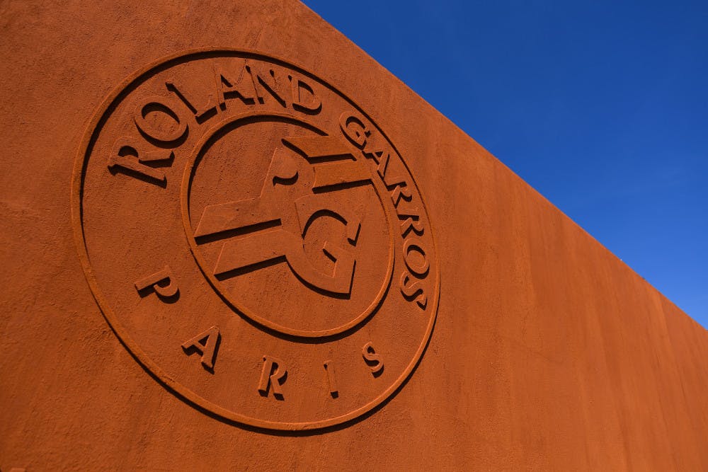 Roland-Garros Paris logo.