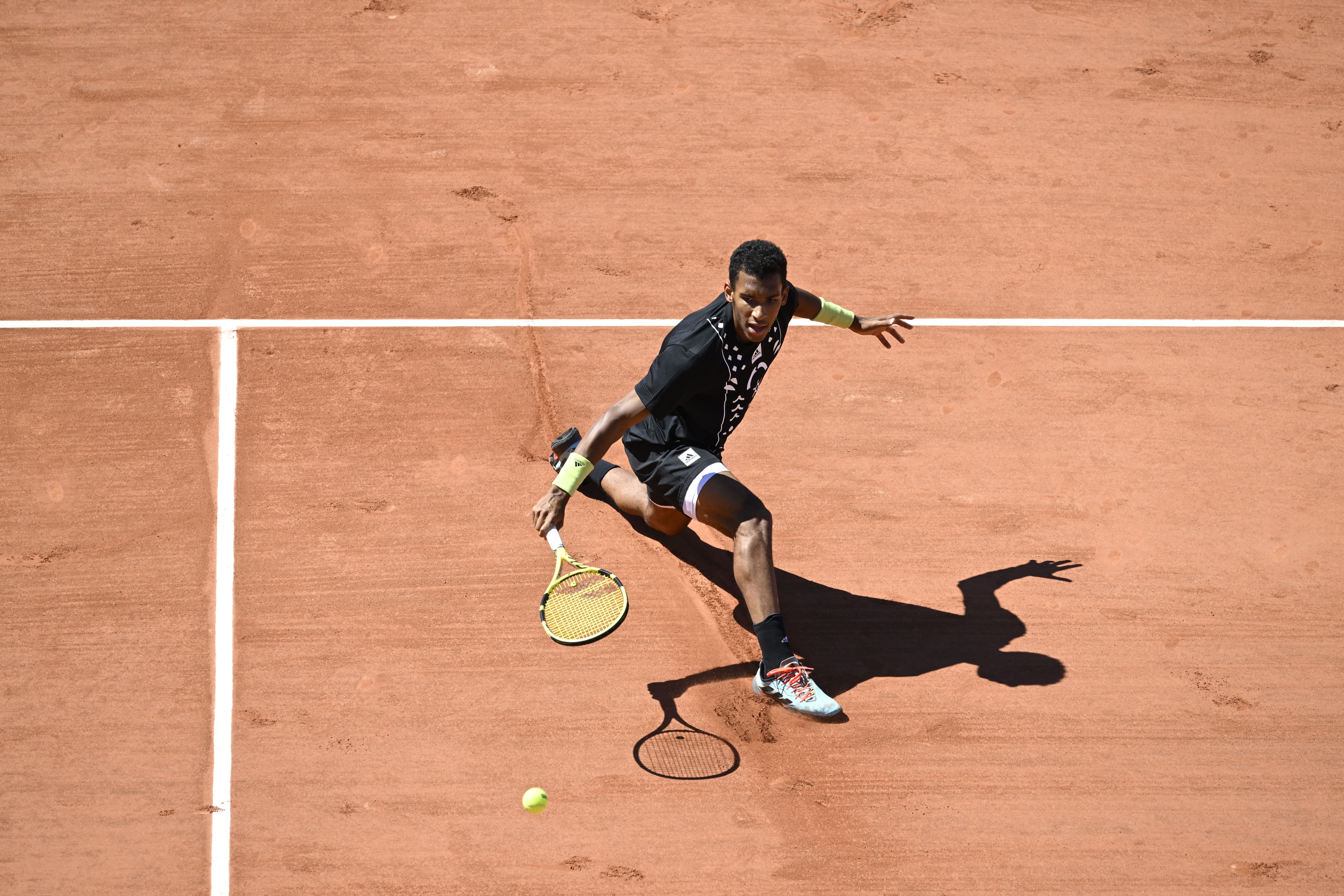 Félix Auger-Aliassime, 2e tour, Roland-Garros 2022