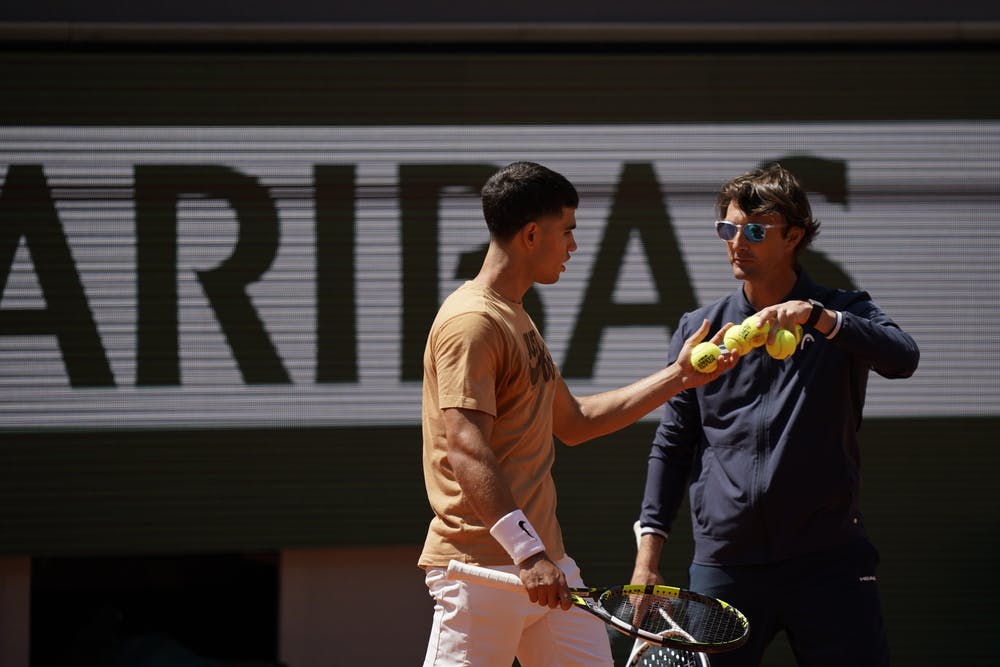 Carlos Alcaraz, Juan Carlos Ferrero, practice, Roland-Garros 2023