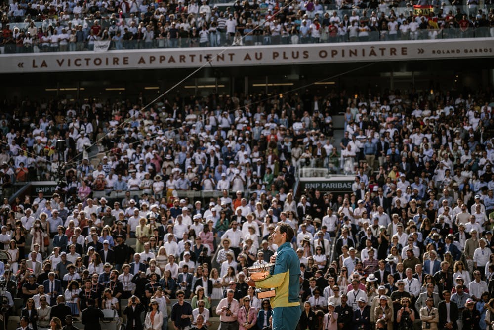 Rafael Nadal et le public de Roland-Garros 2022