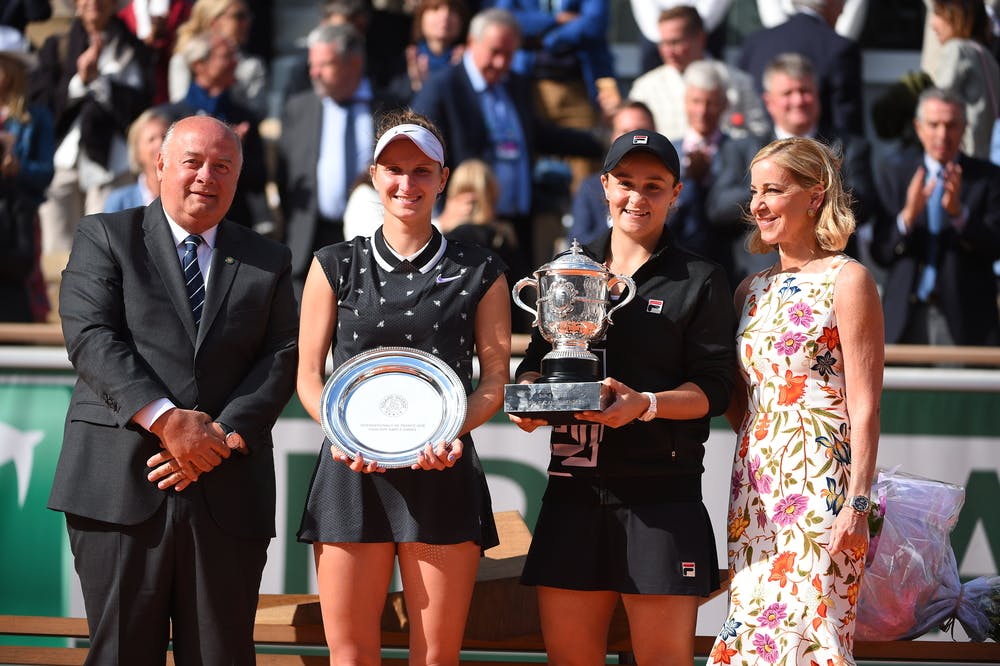 Trophy presentation of the 2019 Roland-Garros women's final 