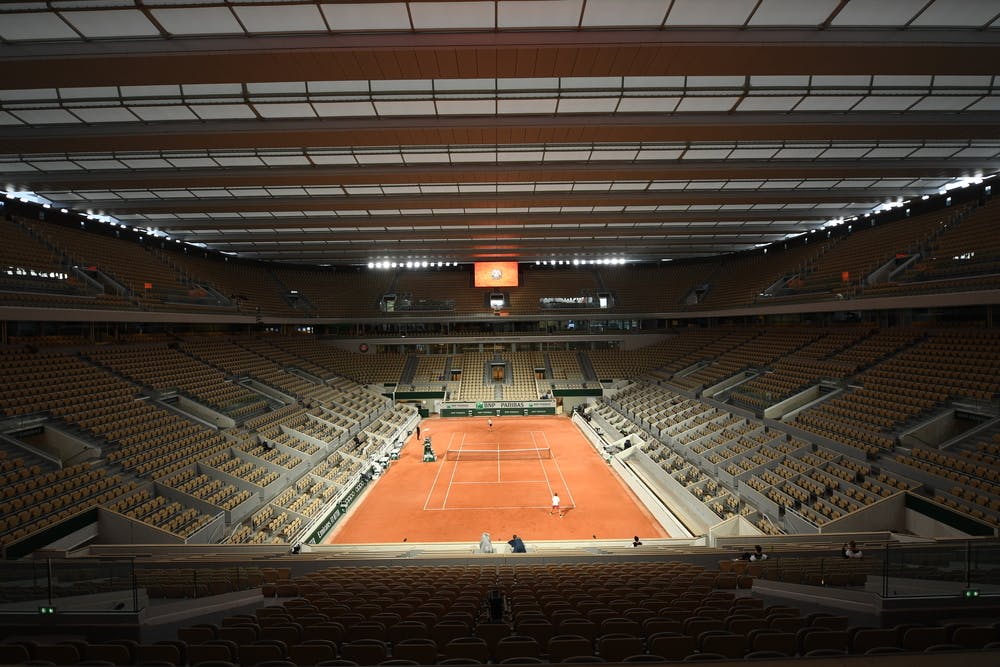 Court Philippe-Chatrier roof, Roland Garros 2020