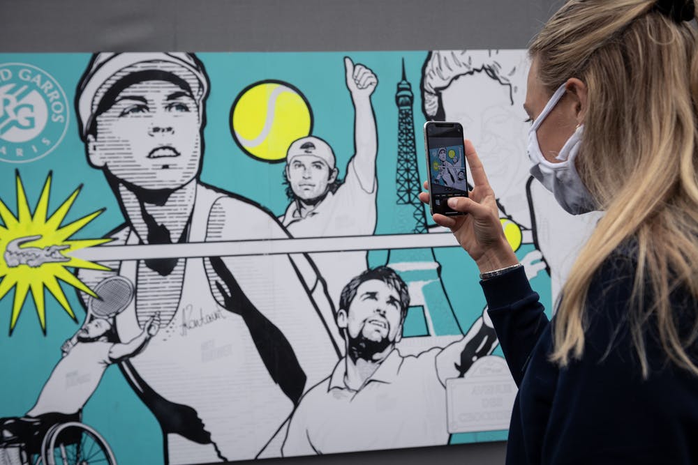 Art Live Crocodile, Fresque, Roland-Garros, Anett Kontaveit