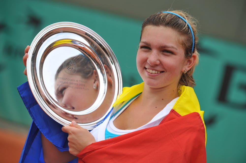 Simona Halep championne Roland-Garros juniors 2008 / girl's singles champion.