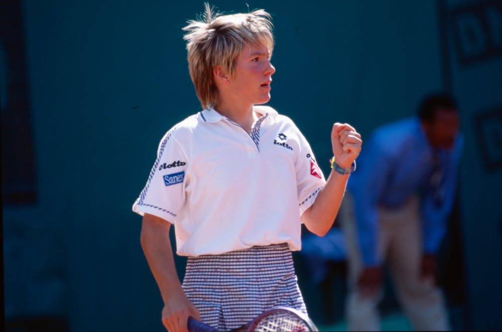 Justine Henin Roland-Garros girl's singles champ 1997 championne Roland-Garros junior.