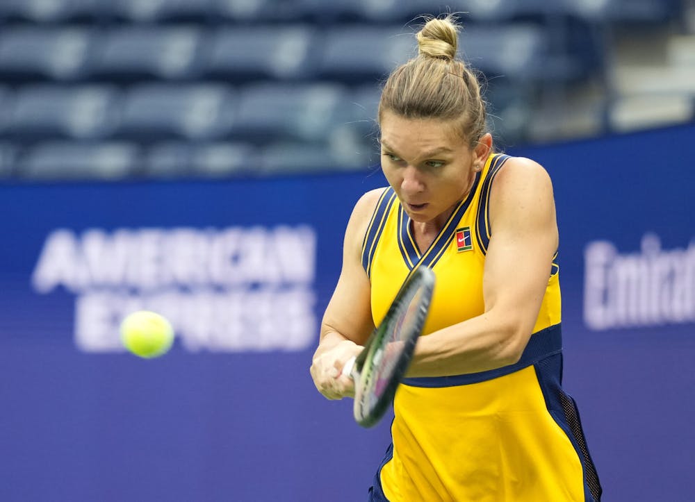 Simona Halep hitting a backhand during the 2021 US Open