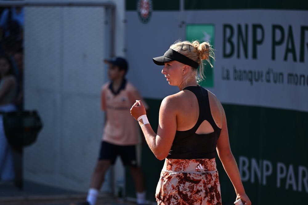 Clara Tauson, first round, Roland-Garros 2023