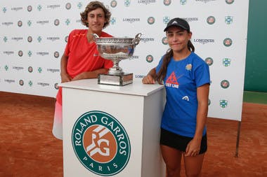 Roland-Garros Juniors Wild-card by Longines - Belo Horizonte the champions: Mateo Reyes Ana Paula Melilo.