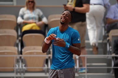 Gael Monfils practice Philippe-Chatrier 2019