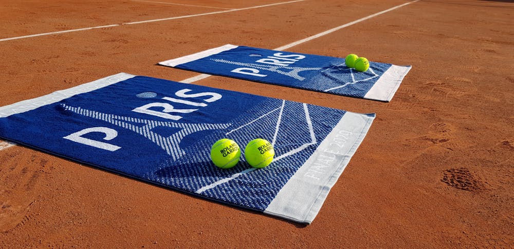 Serviettes officielles, Finales, Roland-Garros, 2020, Carré Blanc
