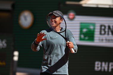 Naomi Osaka, practice, Roland-Garros 2022